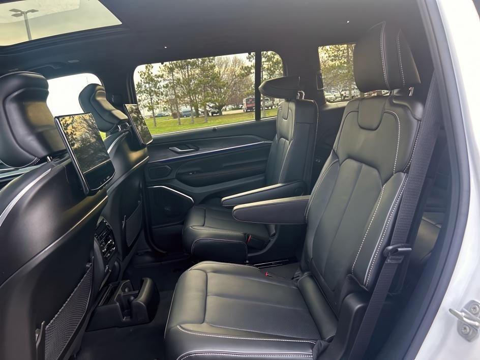 new 2025 Jeep Grand Cherokee L car, priced at $65,407
