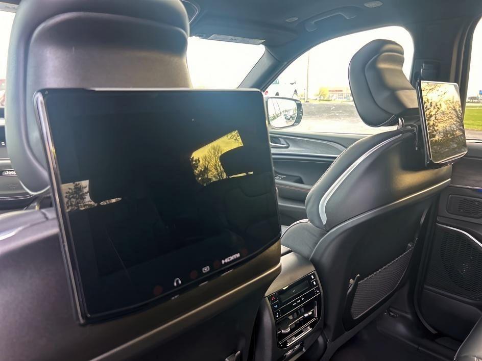 new 2025 Jeep Grand Cherokee L car, priced at $65,407
