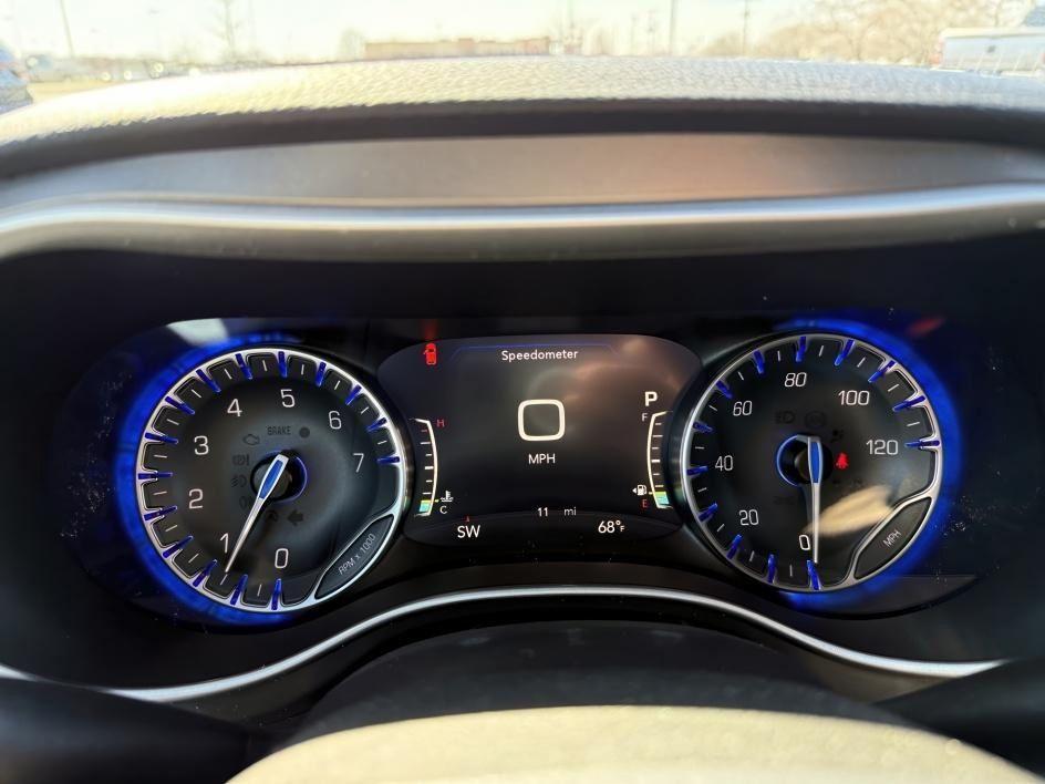 new 2025 Chrysler Pacifica car, priced at $49,959