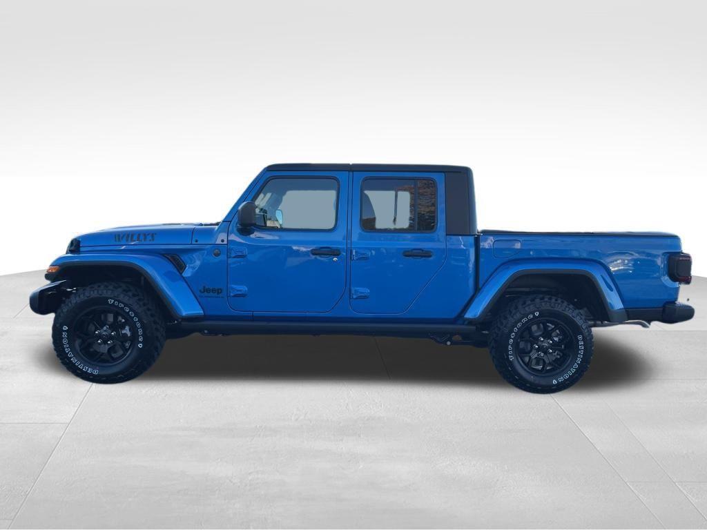 new 2026 Jeep Gladiator car, priced at $52,775