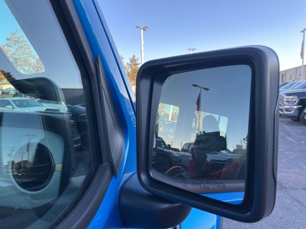 new 2026 Jeep Gladiator car, priced at $52,775