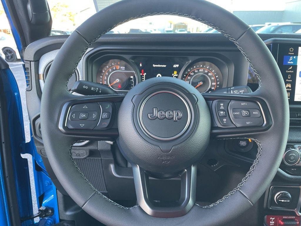 new 2026 Jeep Gladiator car, priced at $52,775