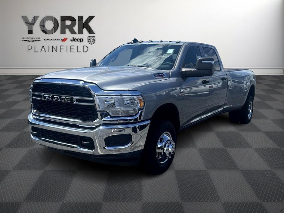 new 2024 Ram 3500 car, priced at $62,125