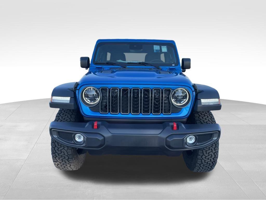 new 2025 Jeep Wrangler car, priced at $59,314