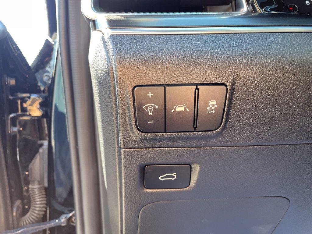 used 2021 Kia K5 car, priced at $24,268