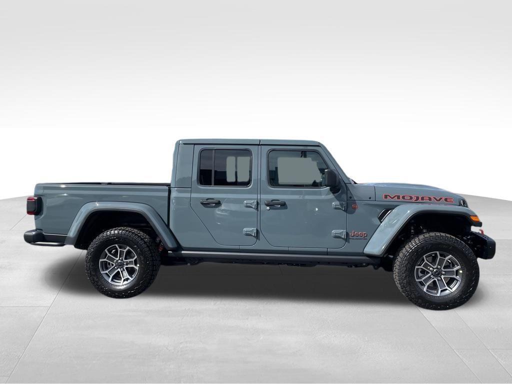 new 2025 Jeep Gladiator car, priced at $56,752