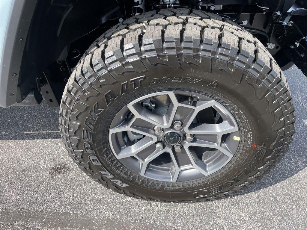 new 2025 Jeep Gladiator car, priced at $56,752