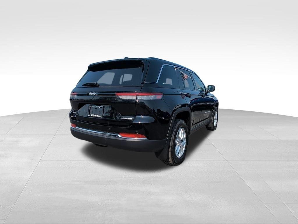 new 2025 Jeep Grand Cherokee car, priced at $42,692