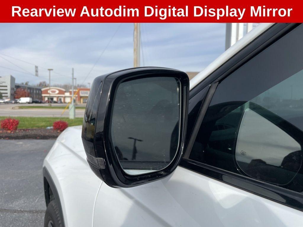 used 2023 Jeep Grand Cherokee L car, priced at $31,588