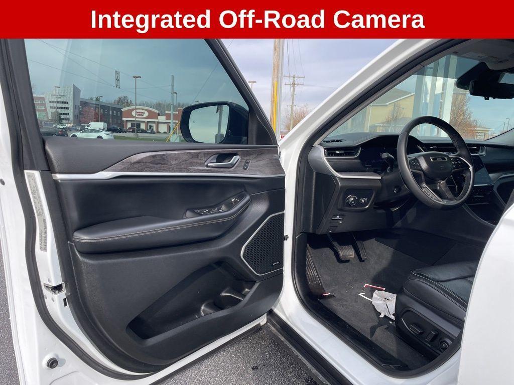 used 2023 Jeep Grand Cherokee L car, priced at $31,588