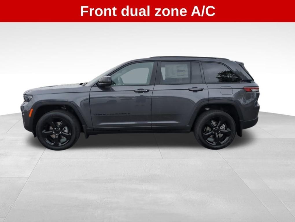 new 2025 Jeep Grand Cherokee car, priced at $46,113