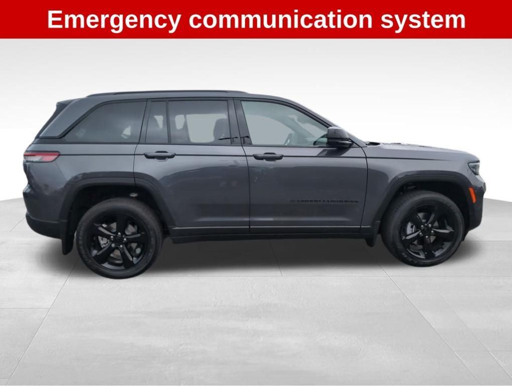 new 2025 Jeep Grand Cherokee car, priced at $46,113