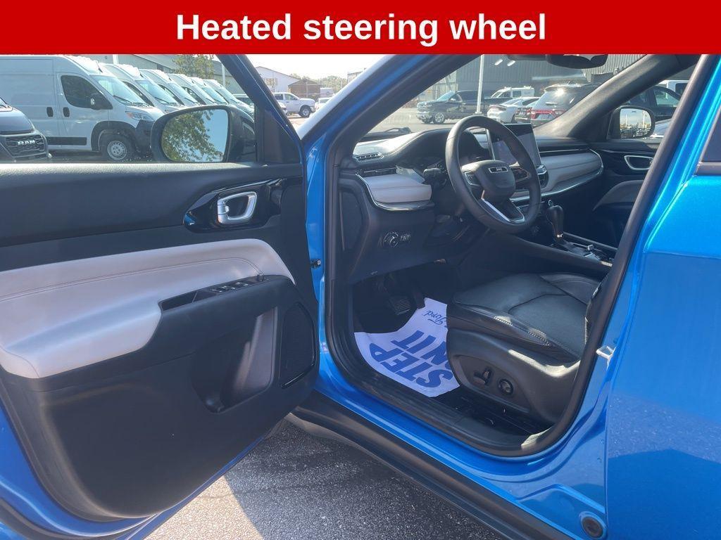 used 2023 Jeep Compass car, priced at $22,197