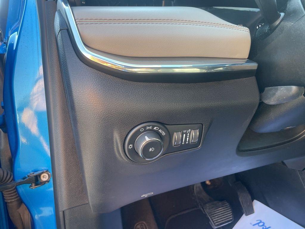 used 2023 Jeep Compass car, priced at $22,197