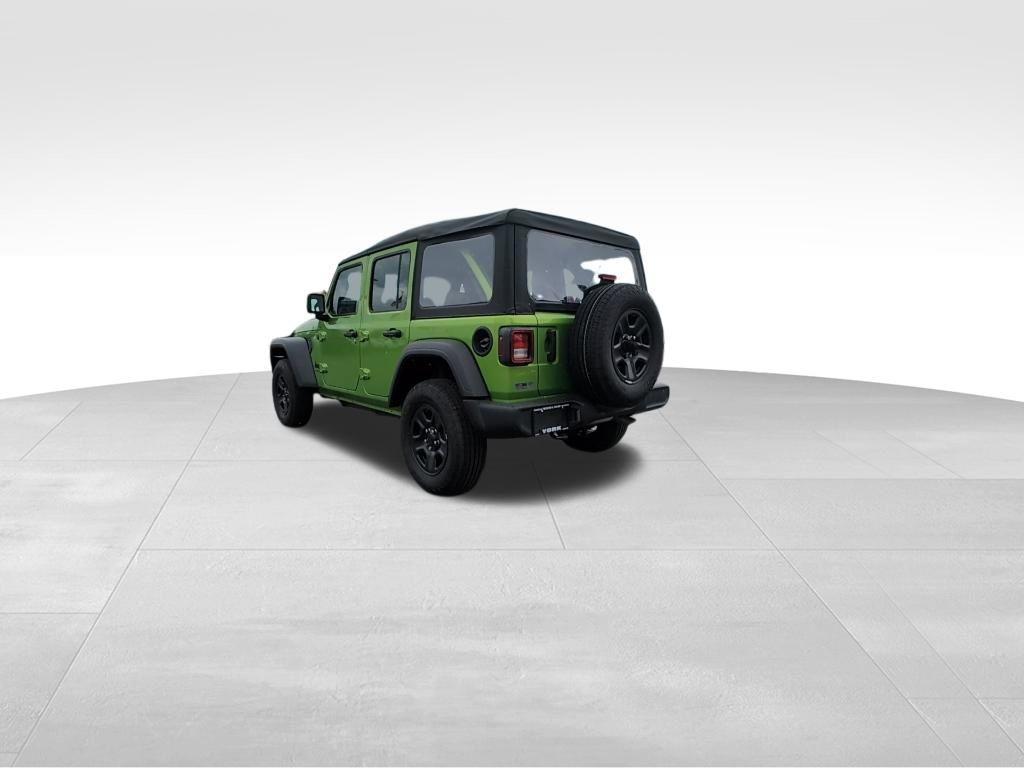 new 2025 Jeep Wrangler car, priced at $39,924