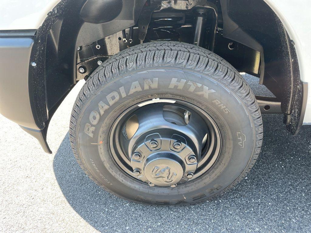 new 2026 Ram 3500 car, priced at $69,128