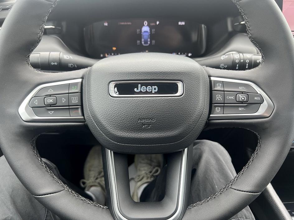 new 2024 Jeep Compass car, priced at $28,941