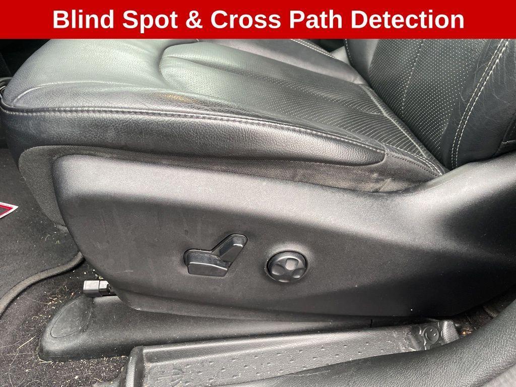 used 2018 Chrysler Pacifica car, priced at $14,995