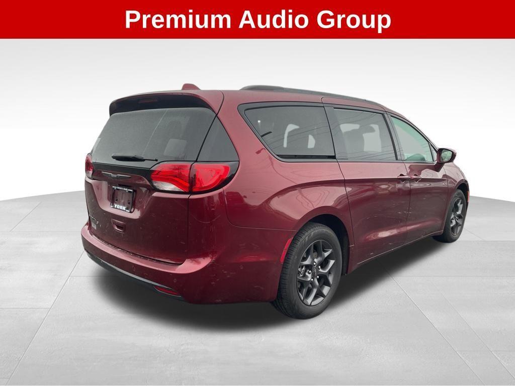 used 2018 Chrysler Pacifica car, priced at $14,995