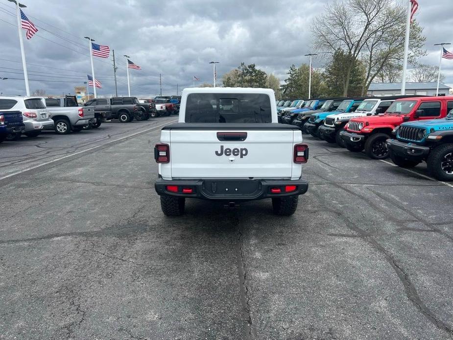 new 2024 Jeep Gladiator car, priced at $60,466