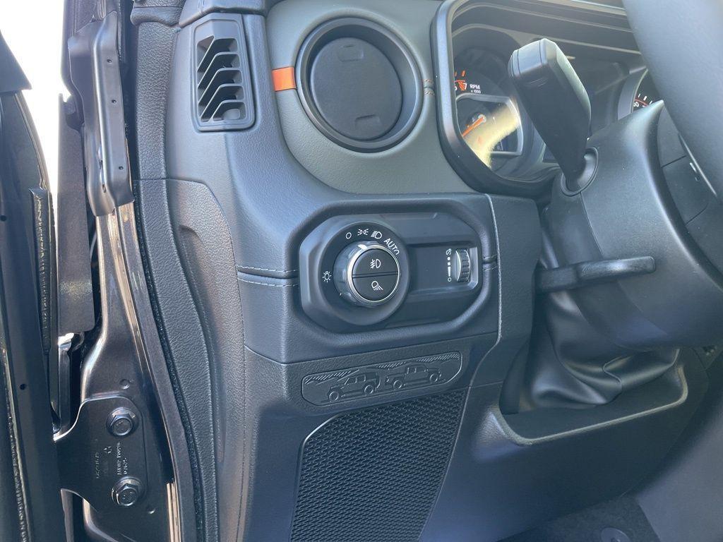 new 2025 Jeep Gladiator car, priced at $56,752