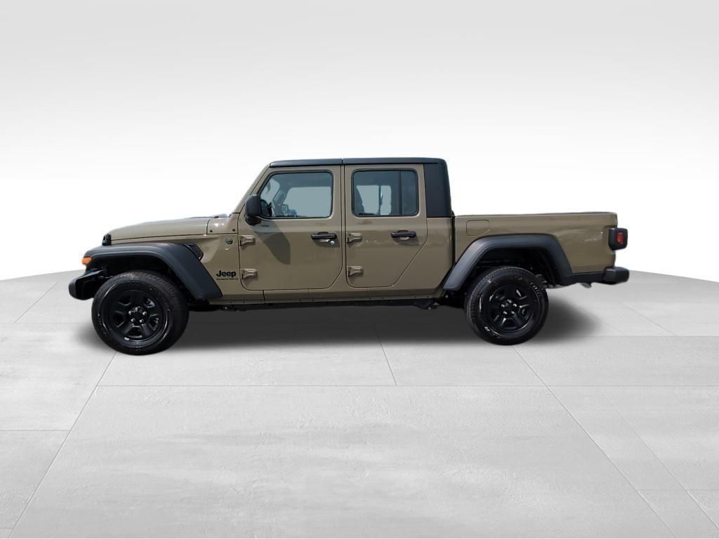 new 2025 Jeep Gladiator car, priced at $40,847