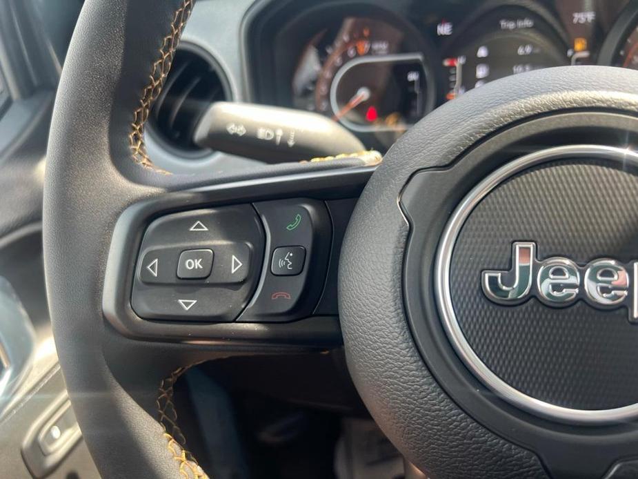 new 2024 Jeep Gladiator car, priced at $48,476