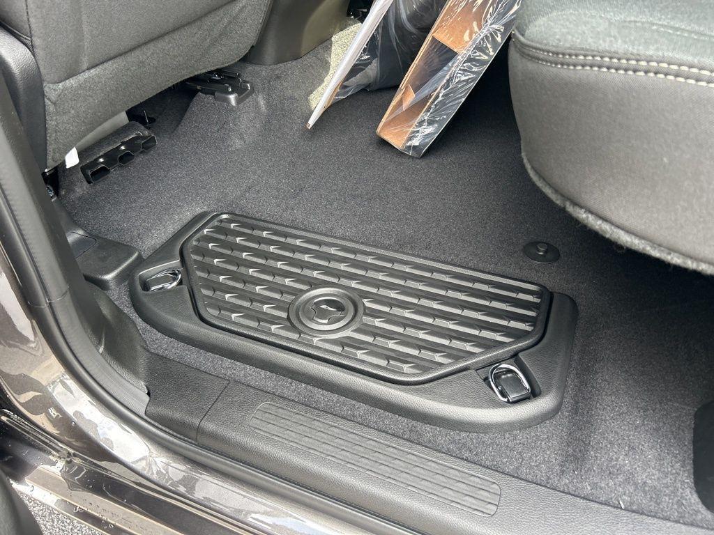 new 2025 Ram 1500 car, priced at $52,738