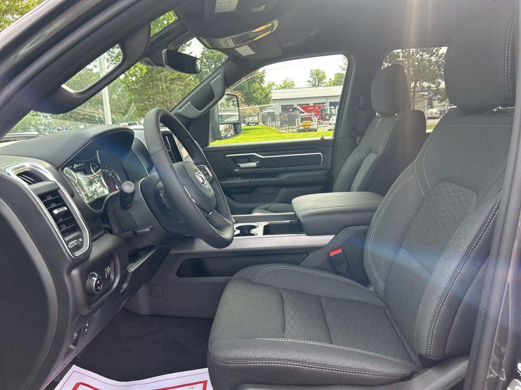 new 2025 Ram 1500 car, priced at $52,738