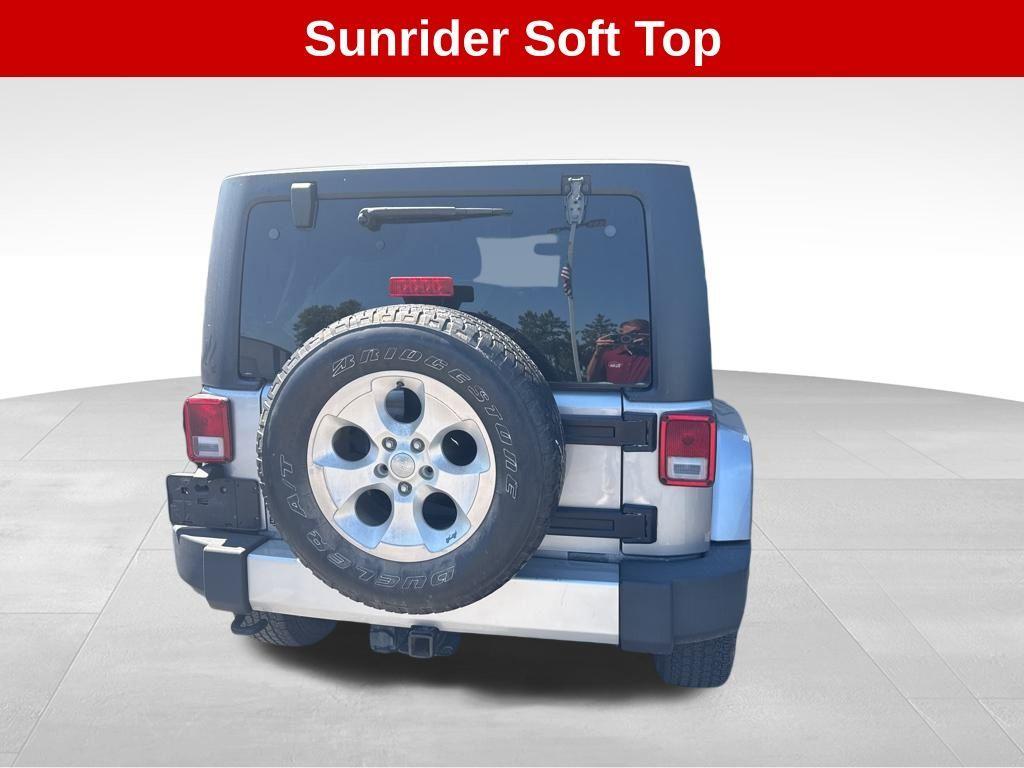 used 2015 Jeep Wrangler Unlimited car, priced at $18,534