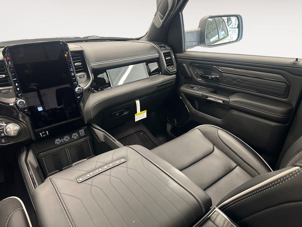 new 2025 Ram 1500 car