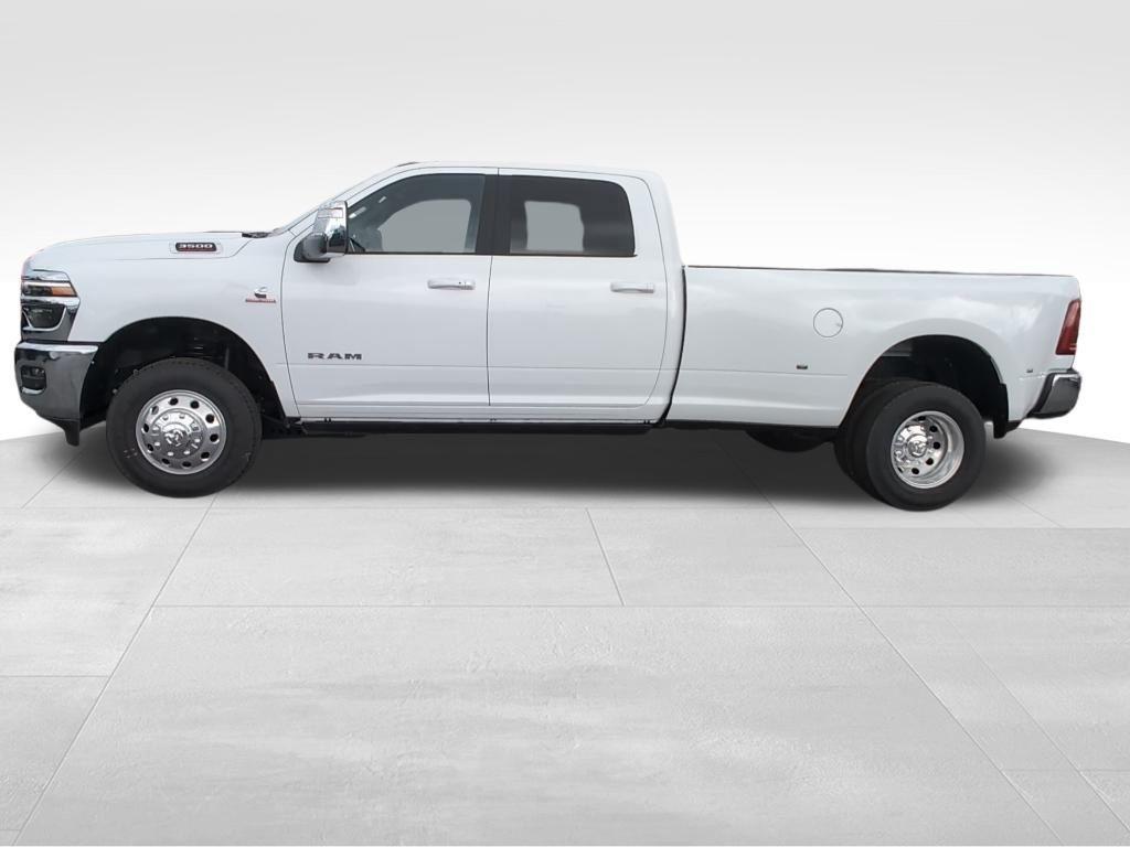new 2025 Ram 3500 car, priced at $99,505