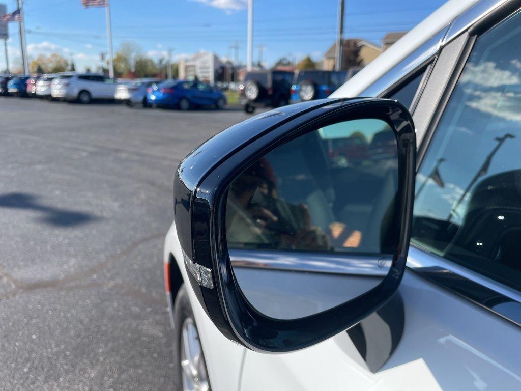 new 2026 Chrysler Pacifica car, priced at $44,115