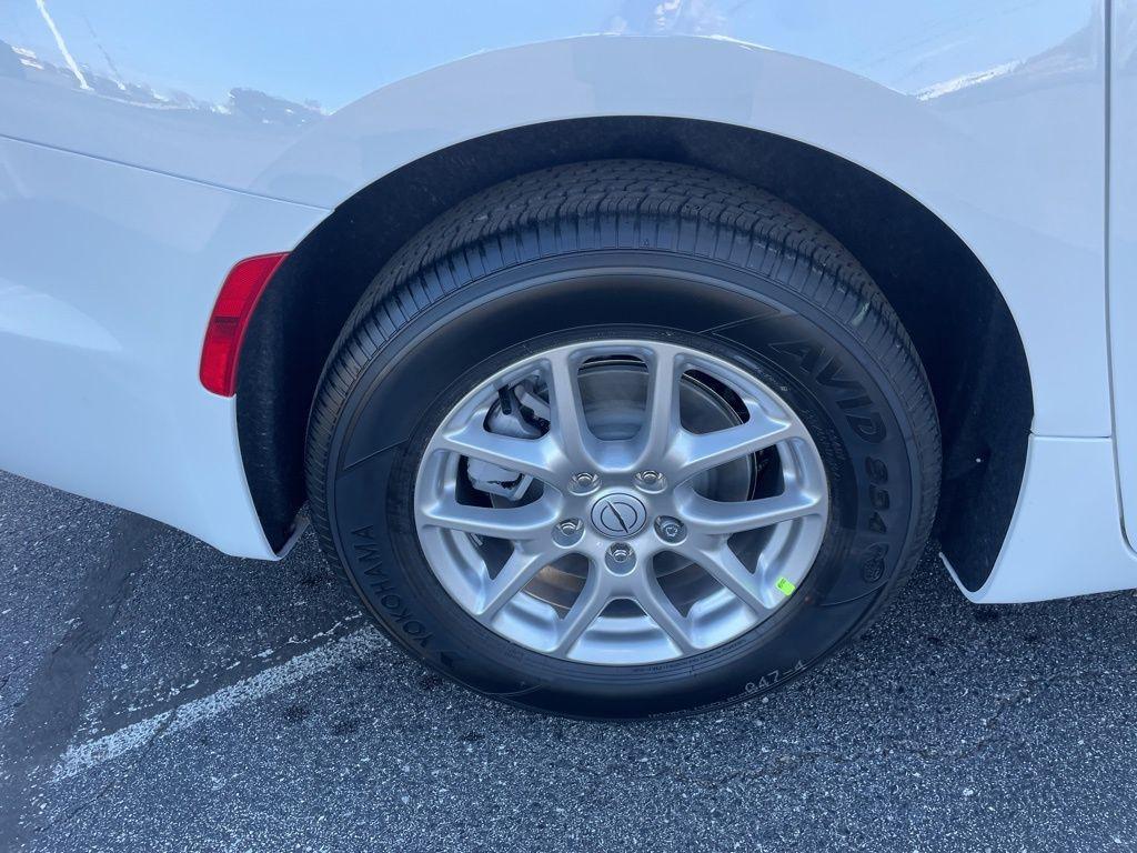 new 2026 Chrysler Pacifica car, priced at $44,115