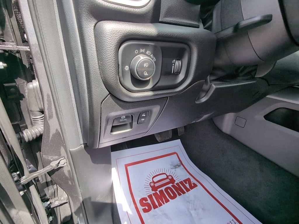 new 2025 Ram 1500 car, priced at $53,281