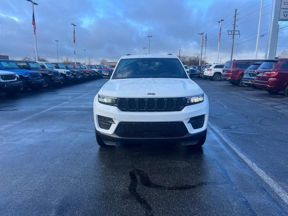 used 2024 Jeep Grand Cherokee car, priced at $35,335