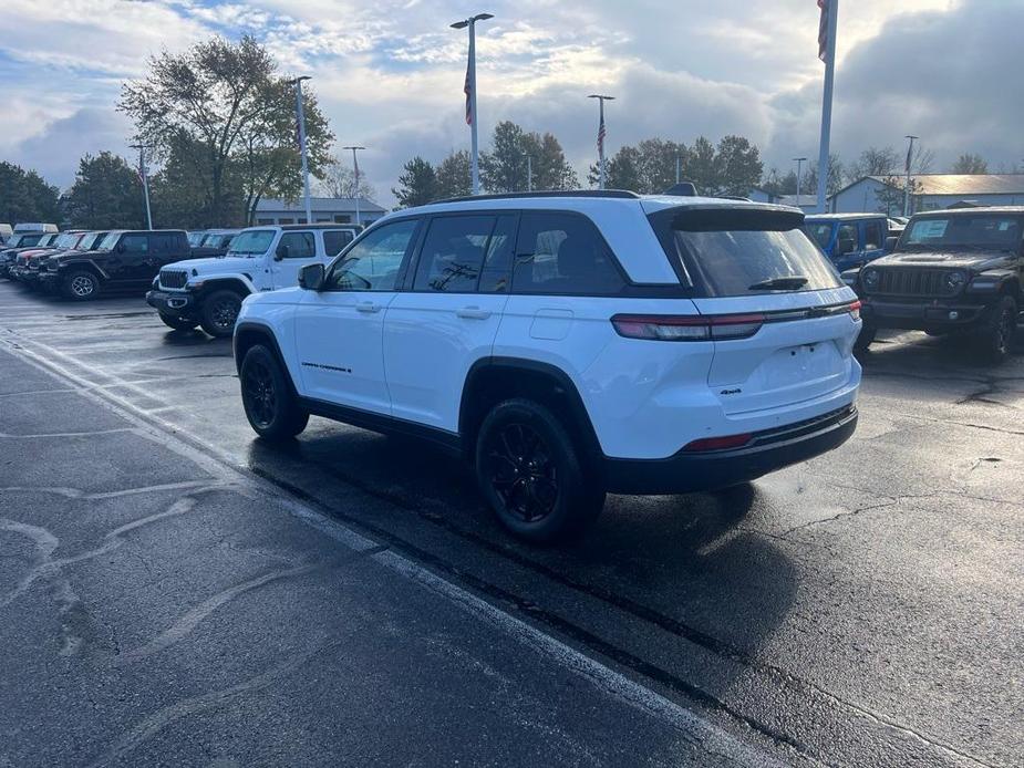 used 2024 Jeep Grand Cherokee car, priced at $35,335