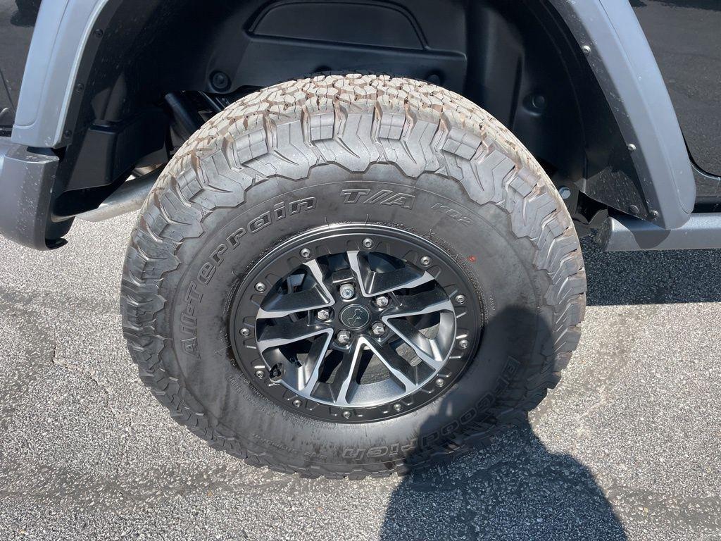 new 2025 Jeep Wrangler car, priced at $58,248