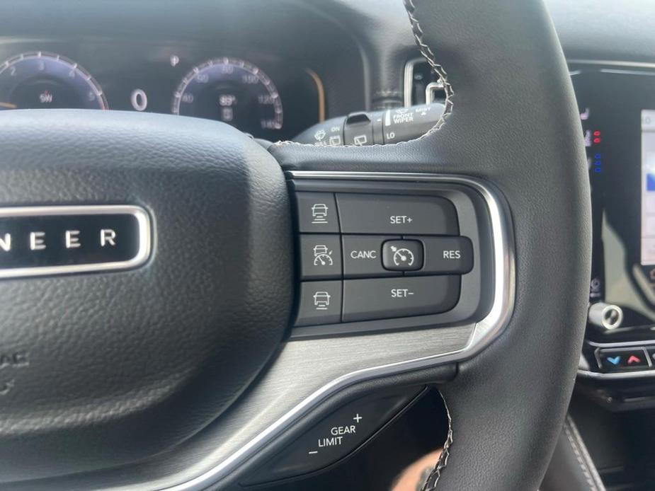 new 2024 Jeep Wagoneer L car, priced at $84,241