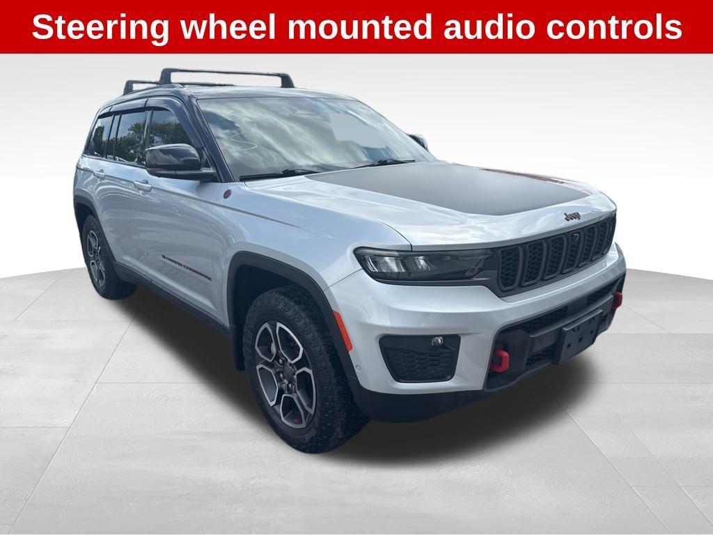 used 2022 Jeep Grand Cherokee car, priced at $38,988