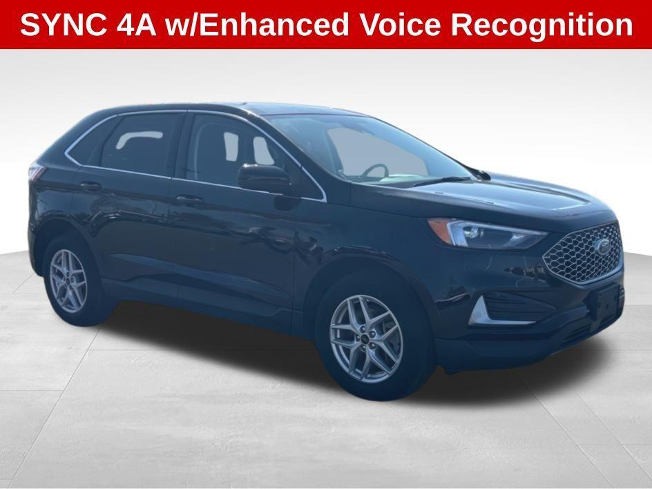 used 2024 Ford Edge car, priced at $25,998