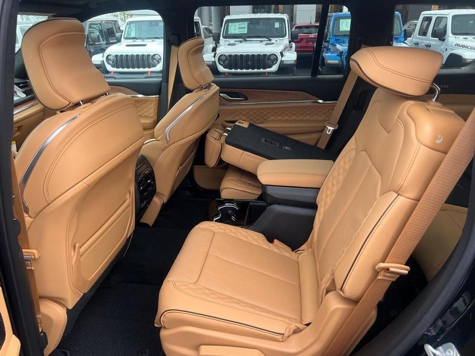 new 2025 Jeep Grand Cherokee L car, priced at $63,742