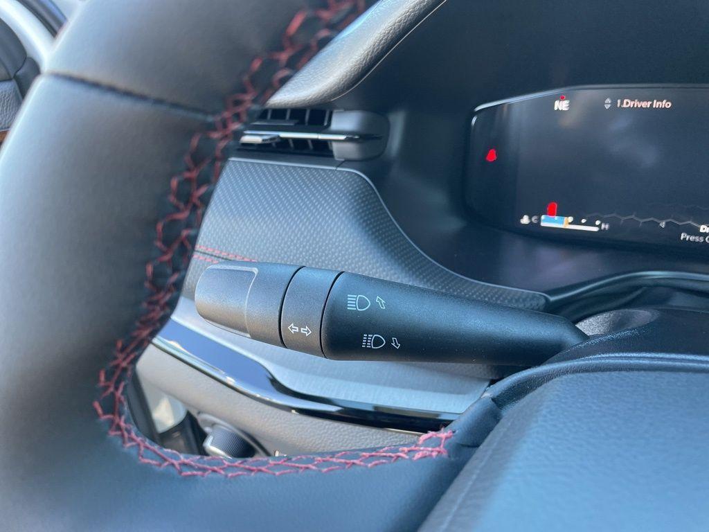 new 2026 Jeep Compass car, priced at $39,672