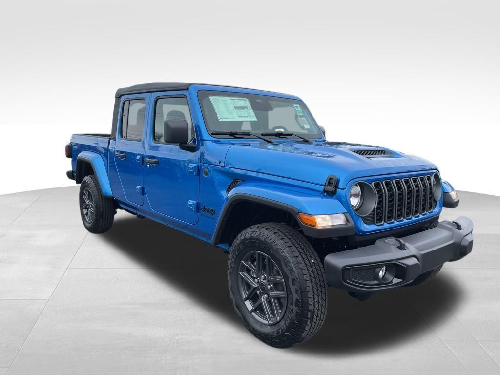 new 2026 Jeep Gladiator car, priced at $49,684