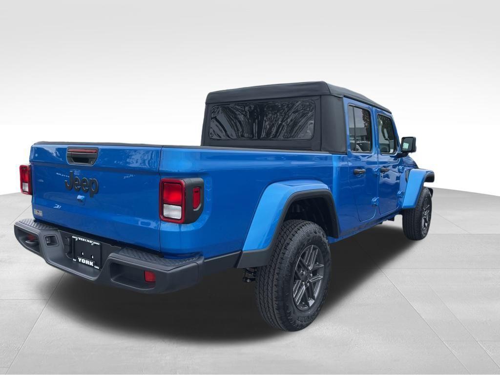 new 2026 Jeep Gladiator car, priced at $49,684