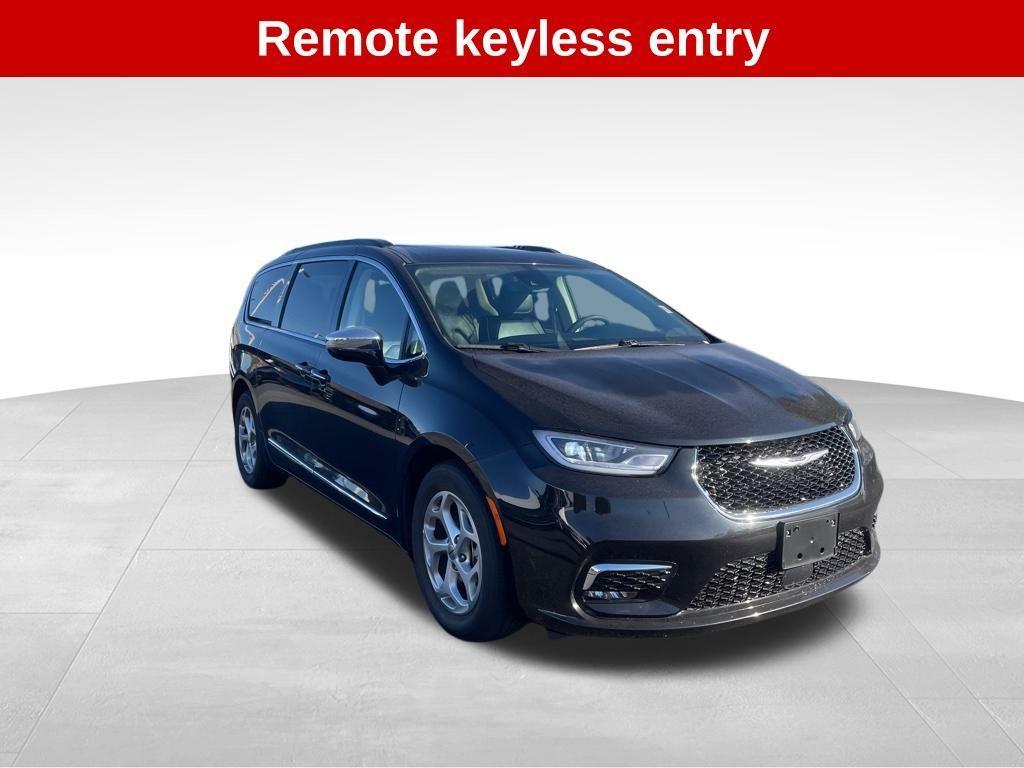 used 2023 Chrysler Pacifica car, priced at $28,166