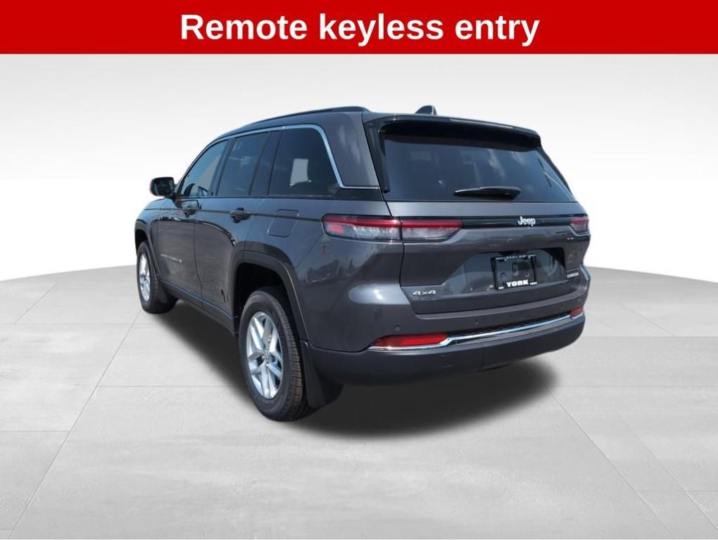 new 2025 Jeep Grand Cherokee car, priced at $40,408