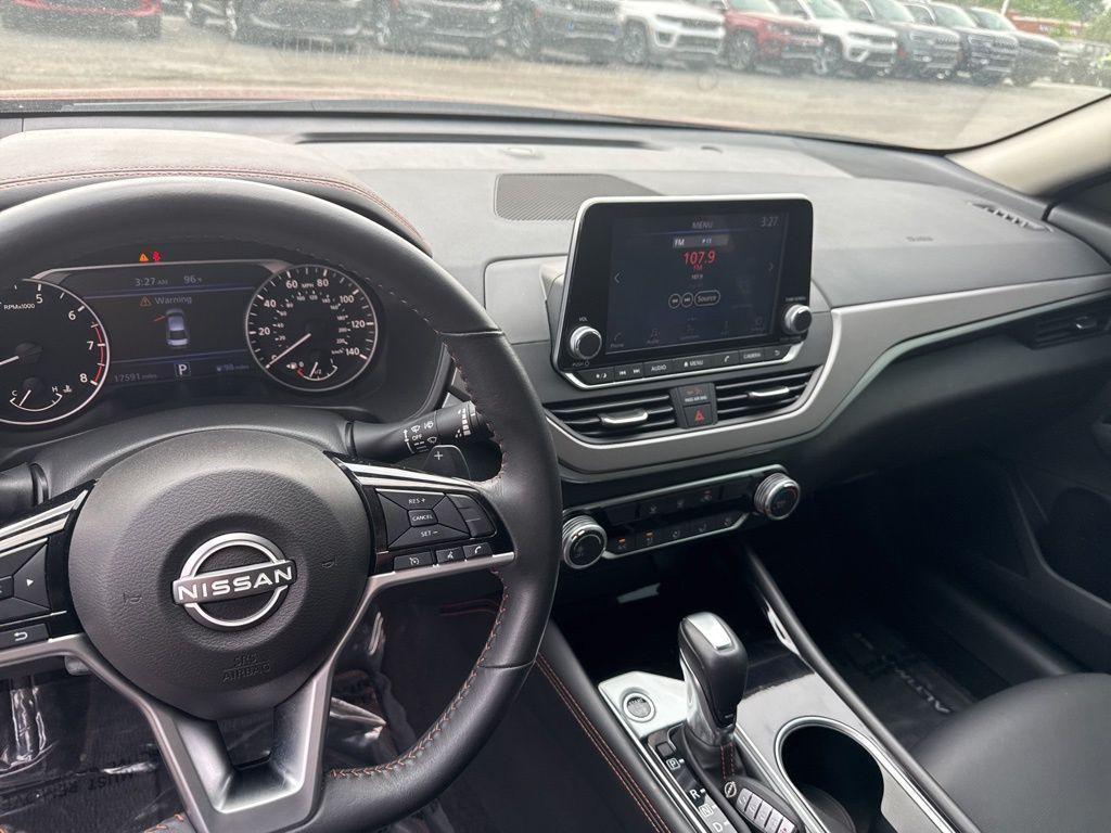used 2024 Nissan Altima car, priced at $25,587
