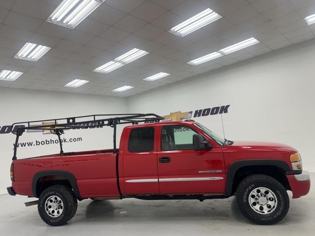 used 2005 GMC Sierra 2500 car, priced at $8,840