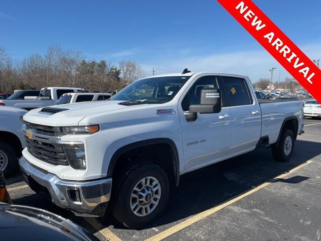 used 2024 Chevrolet Silverado 2500 car, priced at $51,894